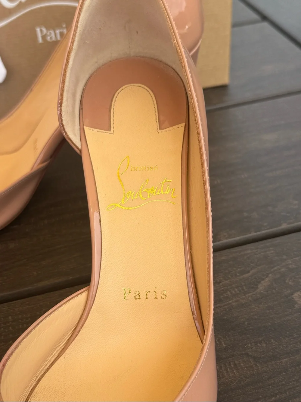 Christian Louboutin Iriza 85 Blush Nude Patent Pumps – Size 37.5